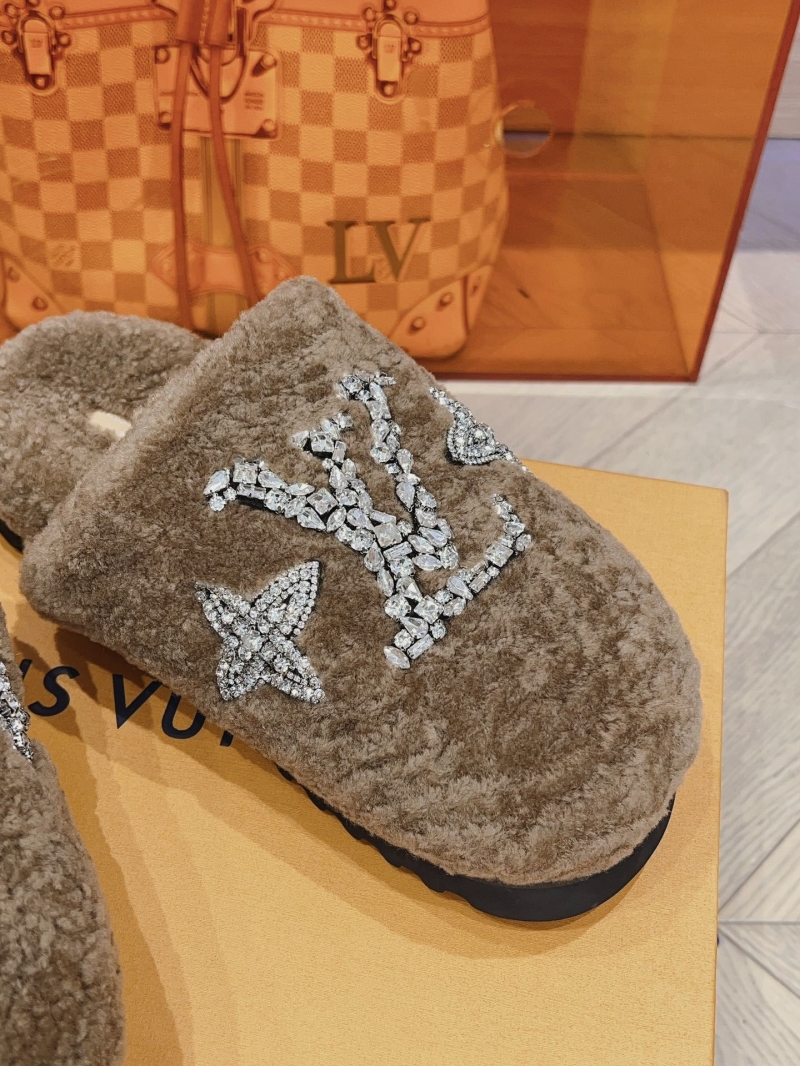 Louis Vuitton Slippers